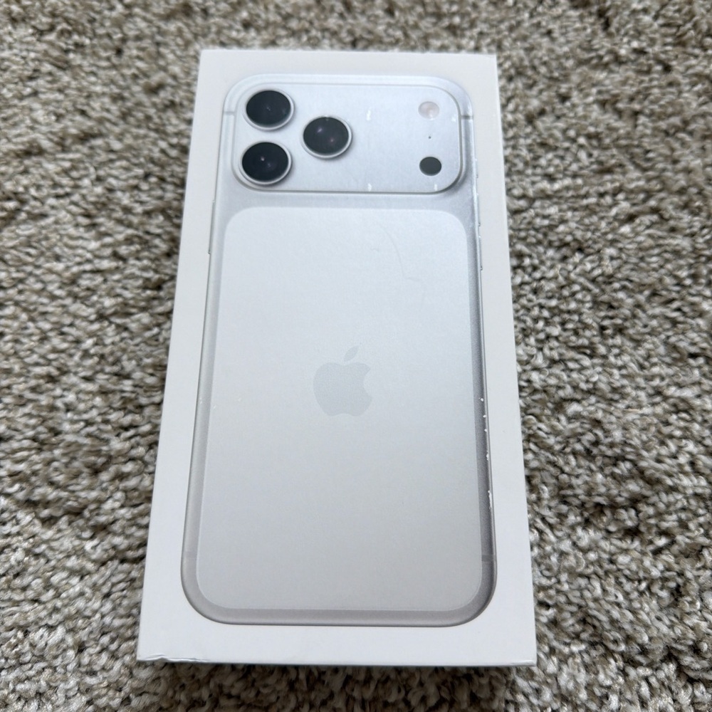 iPhone 17 Pro Max box only